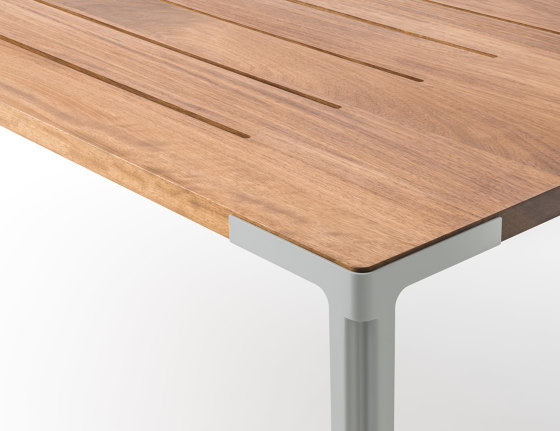 Fan - Wood | Tisch | Esstische | Desalto