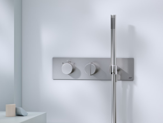 Wall Mounted Thermostatic Shower Mixer Platform with 2/3 Way Diverter and Handshower | Robinetterie de douche | Varied Forms
