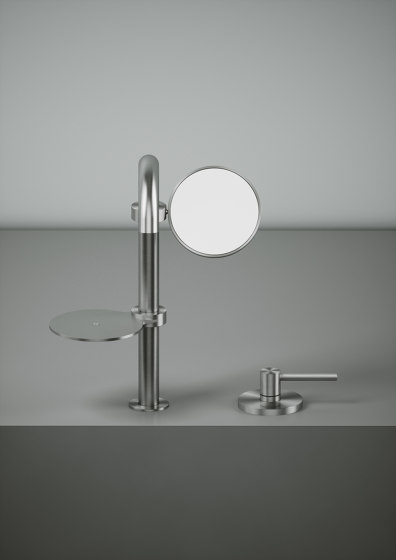 FFQT | Adjustable and magnifiable mirror. Insertable on all 22mm pipes | Bathroom taps accessories | Quadrodesign