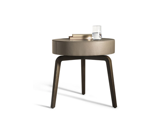 Fiorile with drawer | Night stands | Poltrona Frau