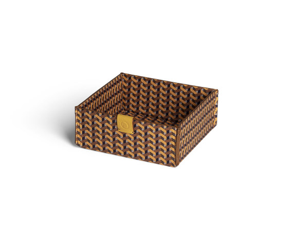 Trusty | Storage boxes | Poltrona Frau