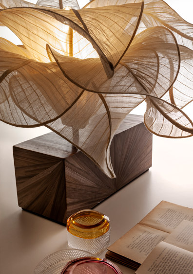 Aurizia | Table Lamp | Lámparas de sobremesa | Laurameroni