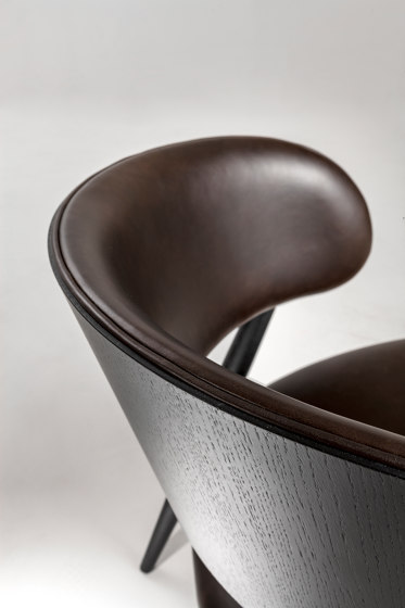LV 105 | Chair | Sillas | Laurameroni