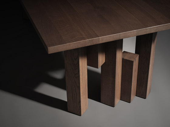 Fenestra Table | Dining tables | MOKKO