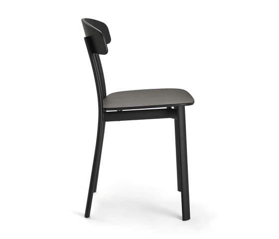 Feluca | Chairs | Infiniti