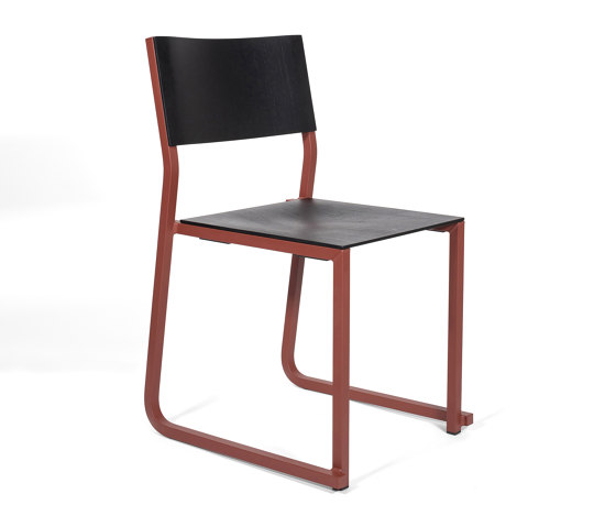 GT01 | Chairs | Infiniti