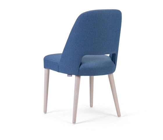 Gomo Lu Hole | Chairs | Fenabel