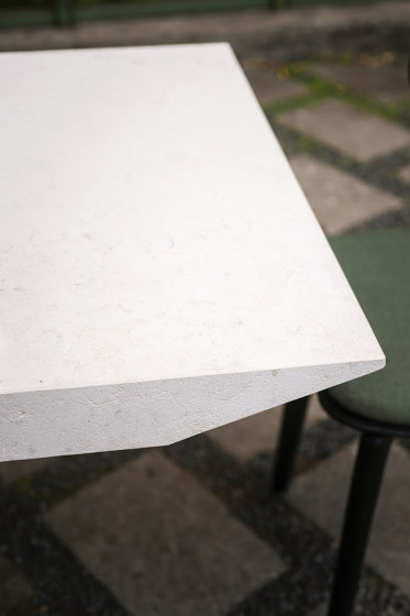 JUDD Table | Esstische | Baxter