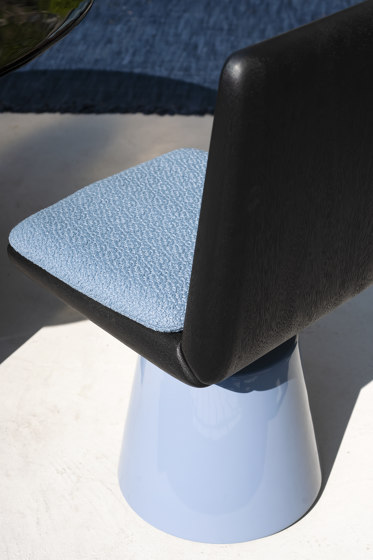 LINFA Chair | Sillas | Baxter