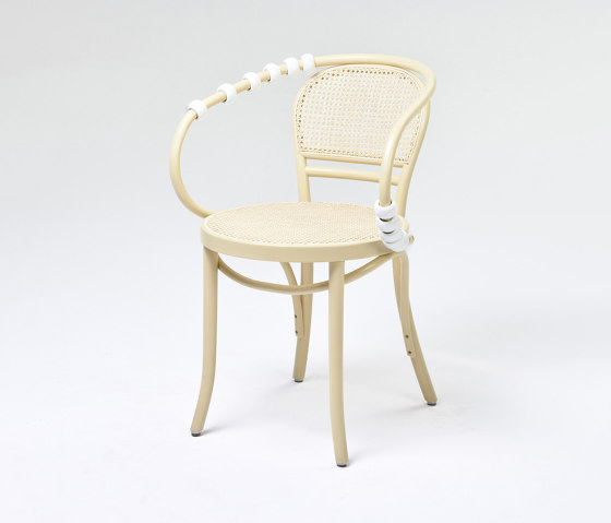 PERLINE B-1838 | Chairs | Paged Meble