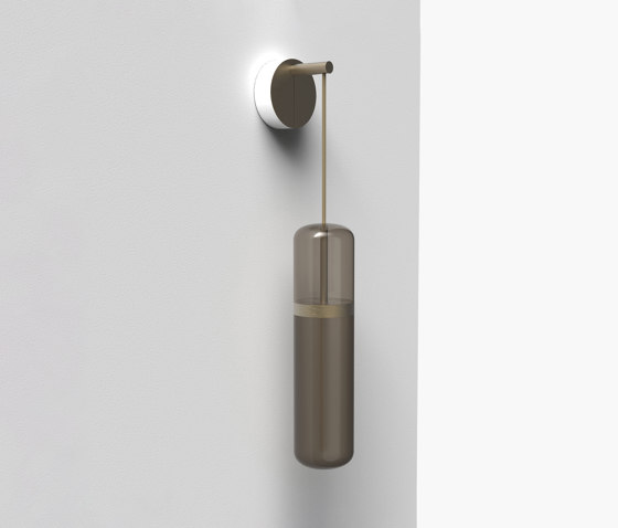 Pill S | 36—09 - Burnished Brass - Smoked | Appliques murales | Empty State