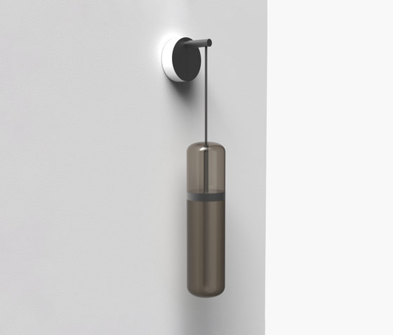 Pill S | 36—09 - Black Anodised - Smoked | Lámparas de pared | Empty State