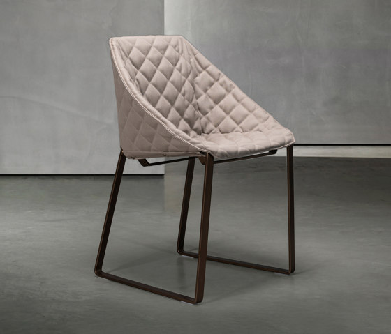 KEKKE Outdoor Dining Chair | Sillas | Piet Boon