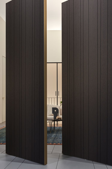 Vertical | Internal doors | Lualdi