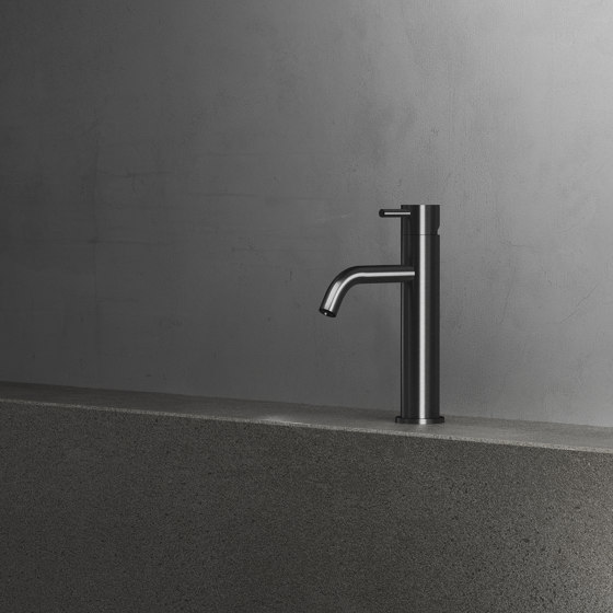 Como 01-H | Wash basin taps | Vallone
