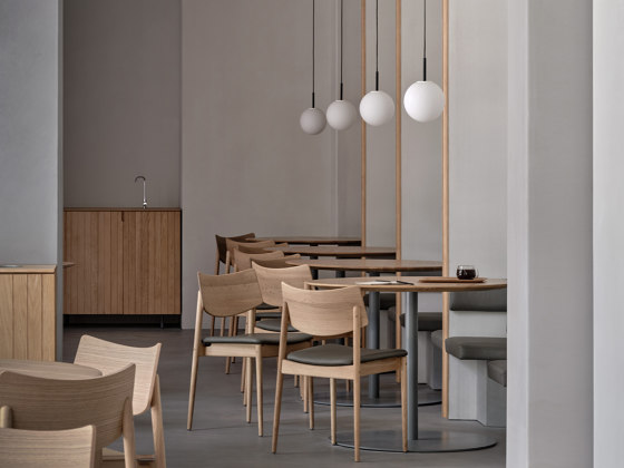 A-DC03 | Jing'an Kerry Centre Cafe | Chairs | Karimoku Case