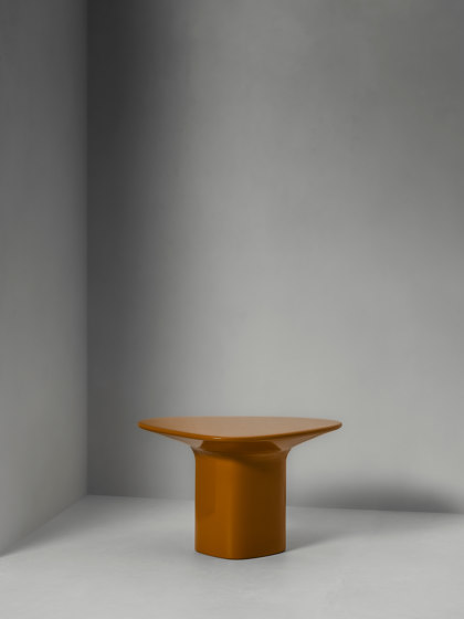 Anvil Side Table Low - Medium-High | Mesas auxiliares | Van Rossum