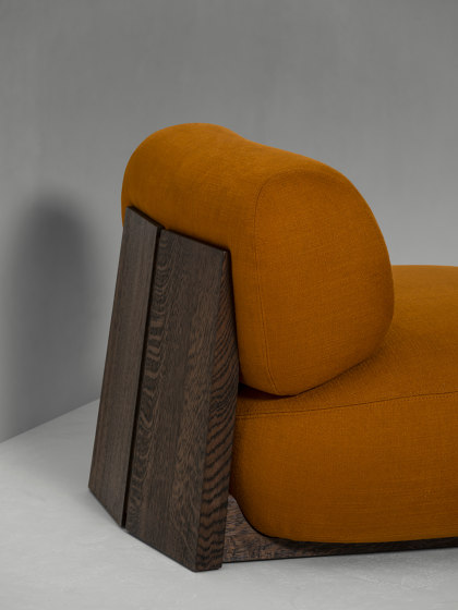 Fort Lounge Chair | Armchairs | Van Rossum