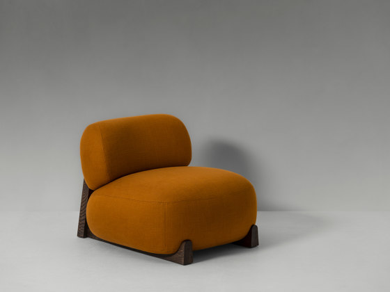 Fort Lounge Chair | Sessel | Van Rossum