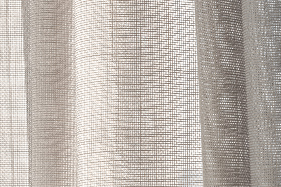 Inch - 0130 | Drapery fabrics | Kvadrat
