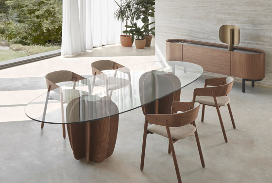 Coral Table | Dining tables | Punt Mobles