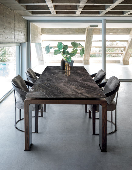 Dominic | Dining tables | Longhi S.p.a.