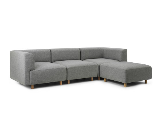 Redo Modular Sofa 3-Sitzer Eiche Beine mit Pouf Hallingdal | Sofas | Normann Copenhagen