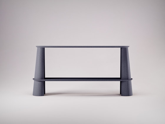 Fusto Console Table II | Mesas consola | Forma & Cemento
