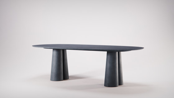 Fusto Oval Dining Table | Tables de repas | Forma & Cemento