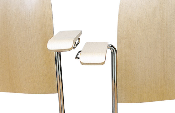 40/4 INTEGRATED LINKING | Chaises | HOWE