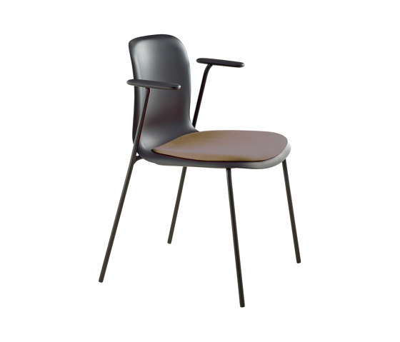 SixE 4-LEG ARMCHAIR | Chairs | HOWE