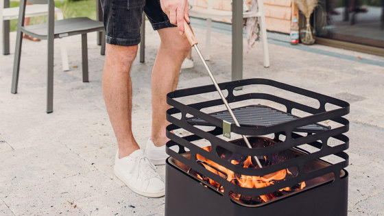TOOLS Tisonnier avec souffleur de flamme | Accessoires barbecue | höfats