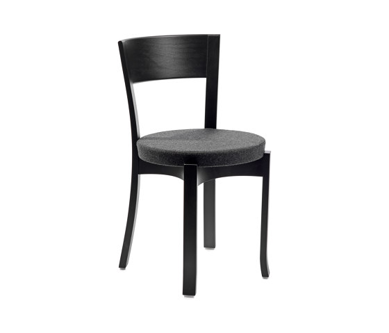S217 chair | Chairs | Gärsnäs