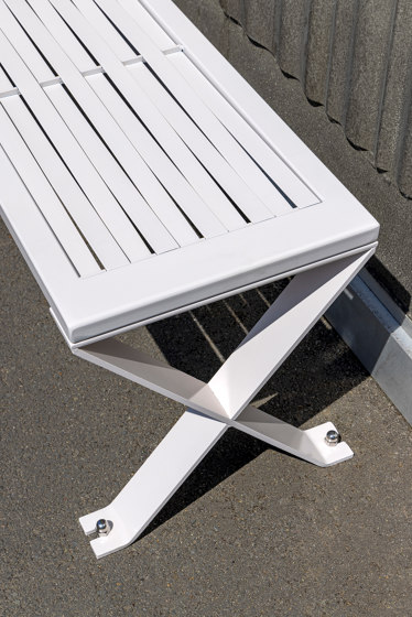 Treccia backless bench | Benches | Concept Urbain