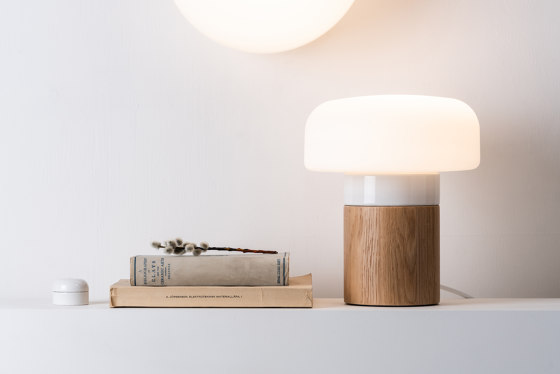 Solenne Sideboard 250/316 | Luminaires de table | Ifö Electric