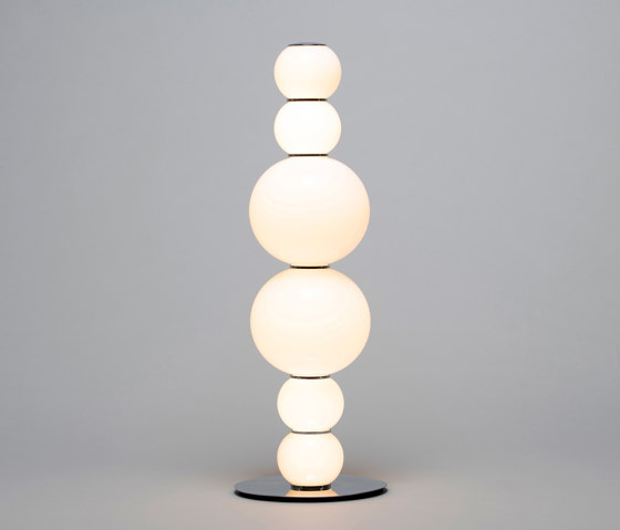 Pearls Double Table | Lámparas de sobremesa | Formagenda