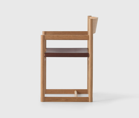 Passenger Chair - Natural with Mustang | Poltrone | Resident