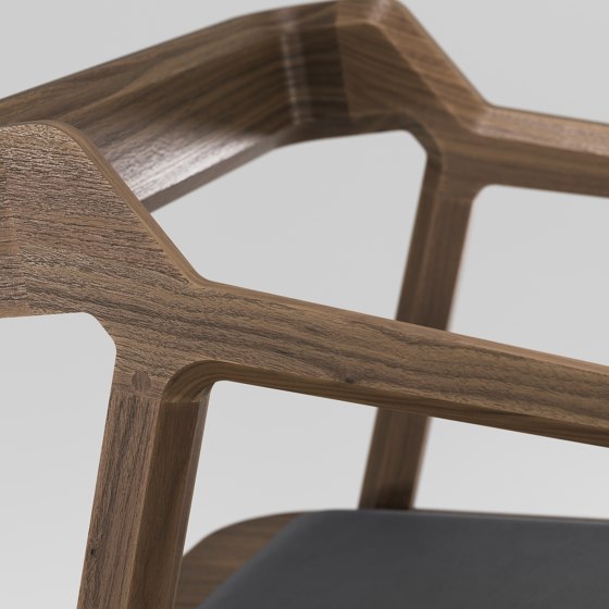 Kundera Chair | Stühle | Wewood