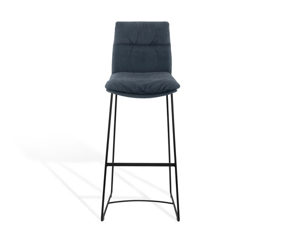 FAYE 
Bar stool | Bar stools | KFF