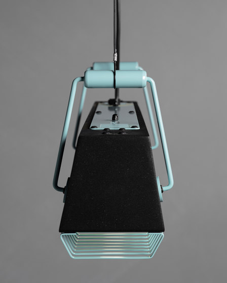 Linear Pendants  | Quatro | Lámparas de suspensión | Studio Beam