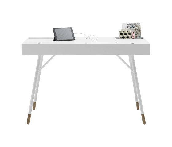 Cupertino Desk T035 | Desks | BoConcept