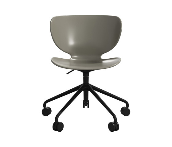 Hamilton chair D198 | Chairs | BoConcept