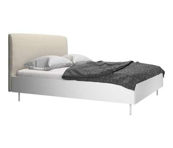 Houston bed with headboard, legs DEW6 | Beds | BoConcept