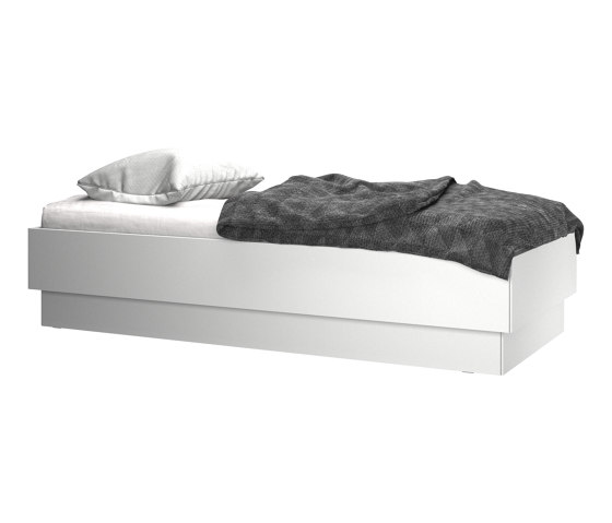 Cama Lugano con somier de láminas y compartimento de almacenamiento debajo de la superficie de descanso plegable CLW0 | Camas | BoConcept