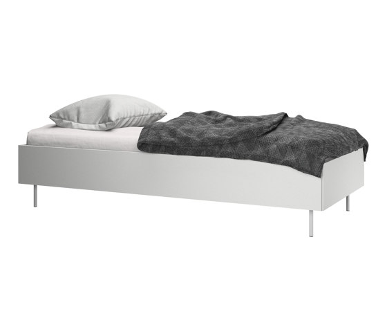Lugano Bed, without headboard, with feet, without slats
DBW0 | Beds | BoConcept