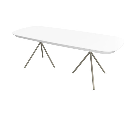 Ottawa dining table with supplementary tabletop | Dining tables | BoConcept