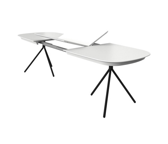 Ottawa extendable table with additional table top OV04 | Dining tables | BoConcept