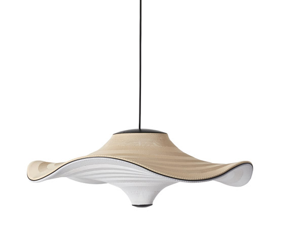 Flying Ø78 cm Pendant | Lampade sospensione | Made by Hand