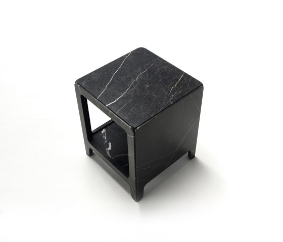 Rock night stand | Tables d'appoint | Eponimo