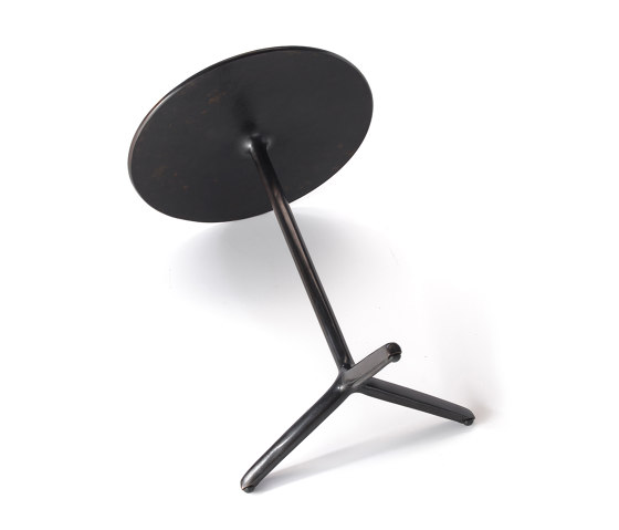 Toid side table | Tables d'appoint | Eponimo